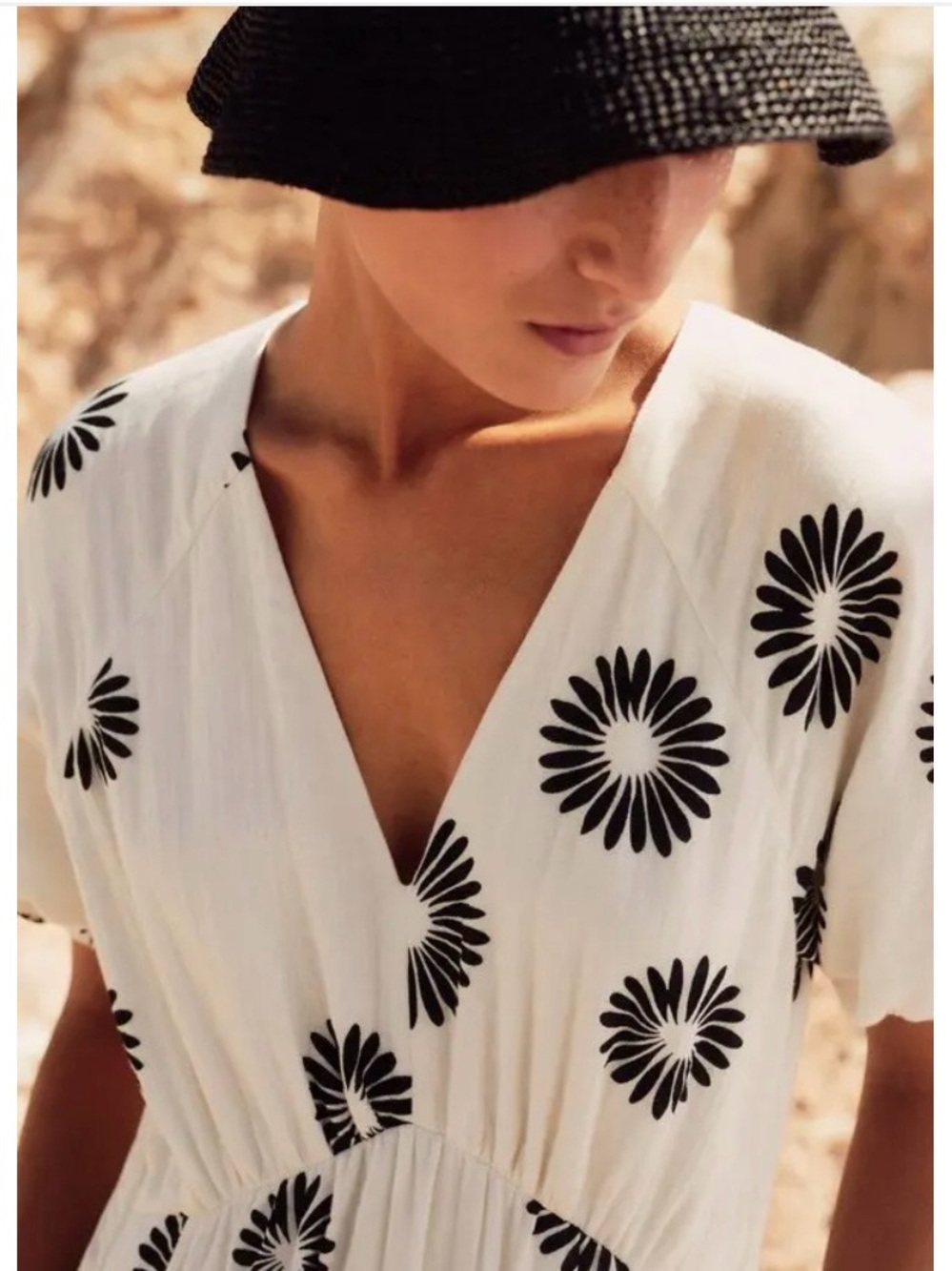 ME+EM Cheesecloth Modern Daisy Print Midi Dress Crème Black Sz 2 - Picture 5 of 17